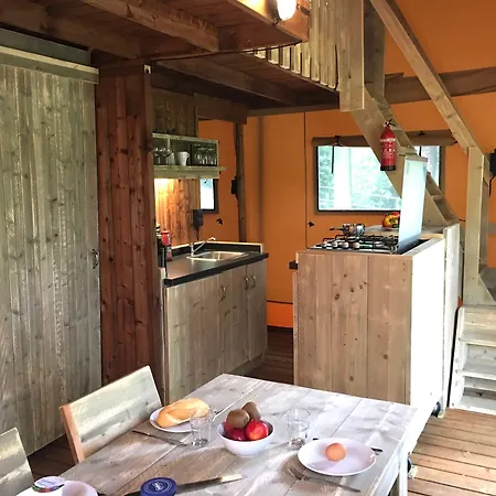 L'ardechois Hotel